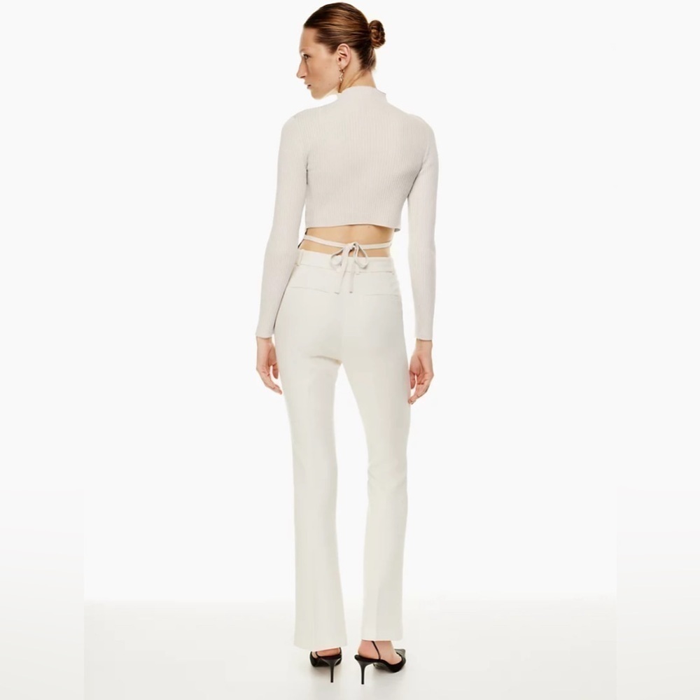 Aritzia Babaton Sculpt Knit Tie-Back Longsleeve